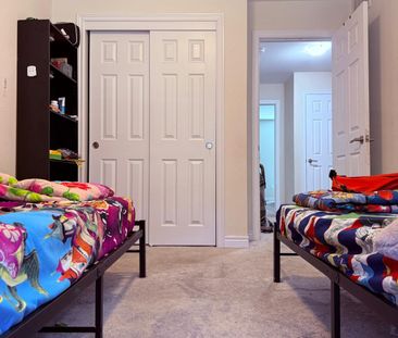 For Lease - 33 Hollywood Court, Cambridge, Ontario - Photo 3