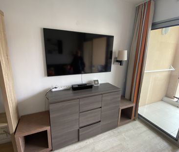 Location Appartement 2 pièces 25m² CANNES 06150 - Photo 3