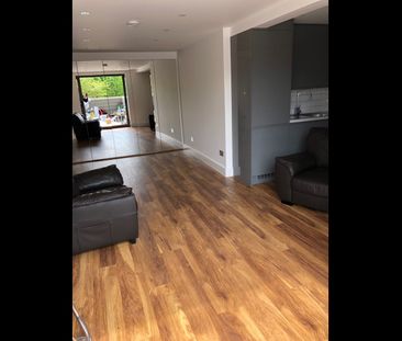 1 Bed Flat, Kings Road, RG1 - Photo 3