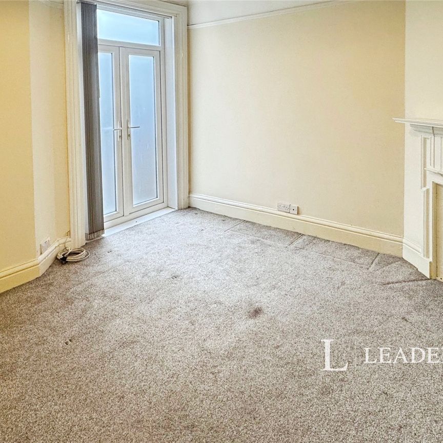 2 bedroom apartment to rent Commercial Road, Eastbourne, East Sussex, BN21 - Photo 1