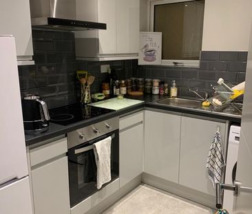 2 Bed Flat, Henry Court, S65 - Photo 6