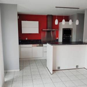 Location Appartement 3 pièces 59m² LENS 62300 - Photo 3