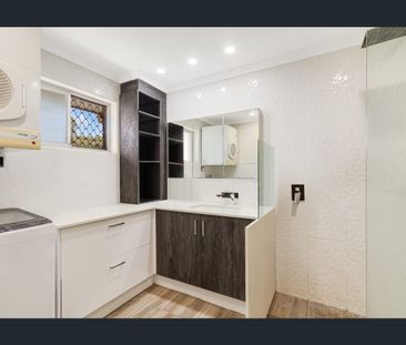 FURNISHED BEACHSIDE APARTMENT - Photo 3