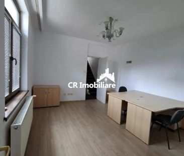 Vila 16 camere pretabil pentru firma Foisorul de Foc - Photo 1