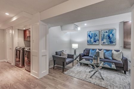 For Lease - 710 Hayes Avenue, Oshawa, Ontario - Photo 5