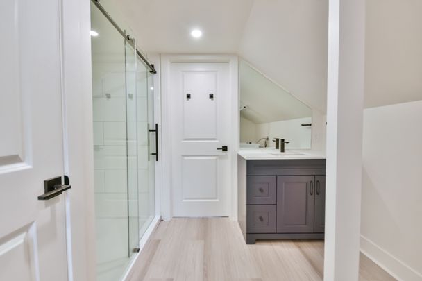 For Lease - 10 Slalom Drive Unit# Suite, Oro-Medonte, Ontario - Photo 1