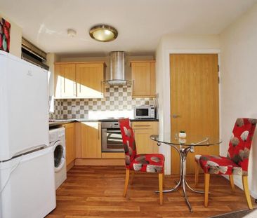 Studio to rent - Photo 5