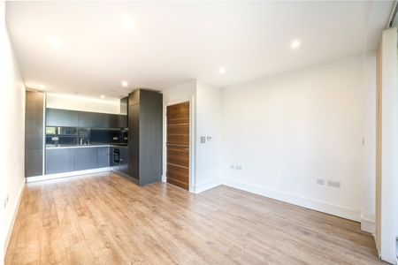 Tizzard Grove, London, SE3 9FD - Photo 2