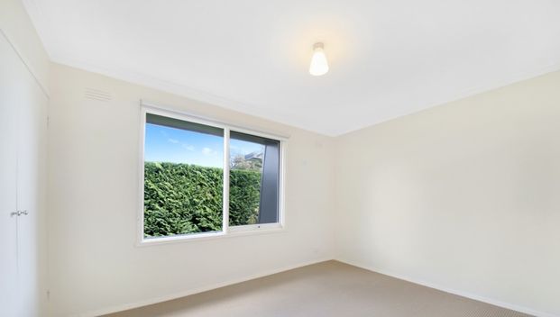 8/21 Lisson Grove, Hawthorn VIC 3122 - Townhouse For Rent | Domain - Photo 1