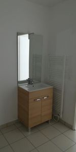 Location Appartement 1 pièce 23m² MONDEVILLE 14120 - Photo 3