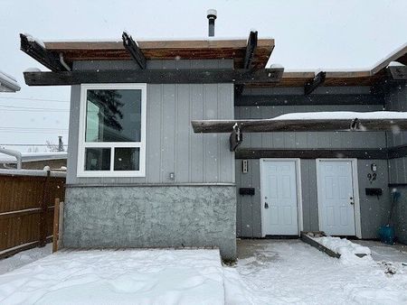 92A Queen Isabella Close SE, Calgary - Photo 5