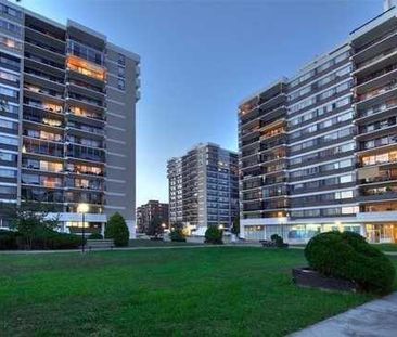 2525 Avenue du Havre des Îles apartment — Laval, QC (2-Bedroom) - 2 Bedroom - Photo 1