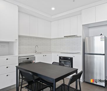 1 bedroom apartment with big study and great view - Photo 5