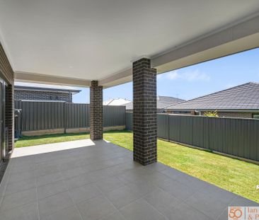 12 Courtney Street, Googong NSW 2620 - House For Rent | Domain - Photo 5