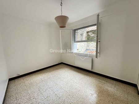 Location Appartement 2 pièces 53m² - Photo 2