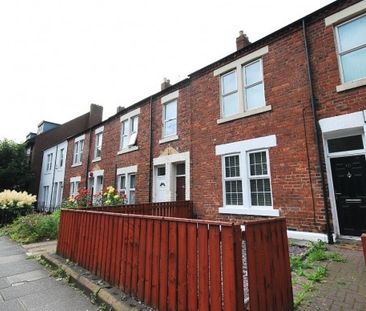 3 Bed - Claremont Road, Spital Tongues - Photo 6