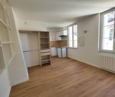 Location Appartement 1 pièce 23m² POITIERS 86000 - Photo 3
