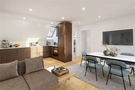 Beautifully refurbished 3-4 bedroom, 2 bathroom penthouse apartment, in a charming period mansions block located just 0.2 miles from St. James's park station. - Photo 3