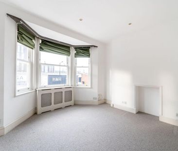 4 bedroom house to rent - Photo 2