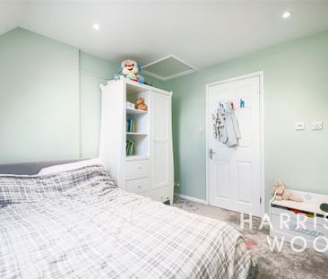 3 bedroom semi-detached house to rent - Photo 4