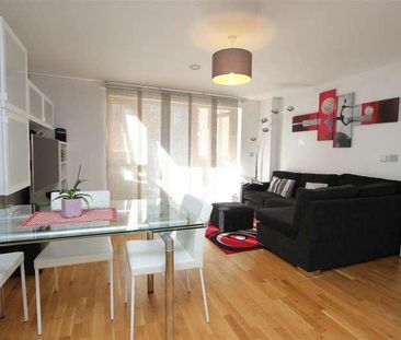 St James House, Greenwich, SE10 - Photo 2