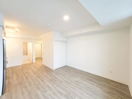 For Lease - 5105 Hurontario Street Unit# 712, Mississauga, Ontario - Photo 3
