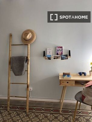 barcelona, Catalonia 08001 - Photo 1