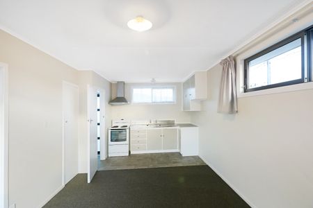 Warm One Bedroom Unit - Photo 2
