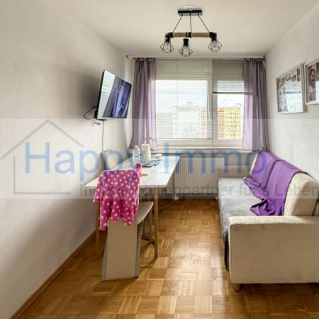 1,5 Zimmerwohnung in Neuperlach / 7. OG / Westbalkon / renoviertes Duschbad / ab Januar 2026 - Photo 1