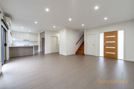 Stunning Town Home!!! - Photo 2