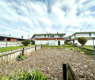 Three bedroom home - Periodic tenancy or short term - Photo 6