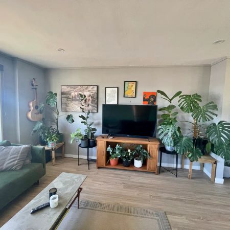 Charming 2-Storey Home on Appenzell Drive - Conveniently Located - Photo 4