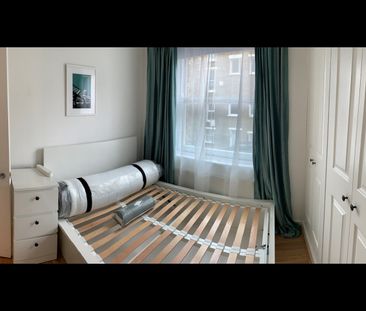 1 Bed Flat, Lavender Hill, SW11 - Photo 3