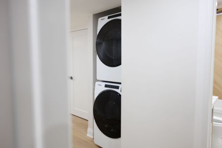 For Lease - 32 Euclid Avenue Unit# Bsmt, Toronto, Ontario - Photo 2