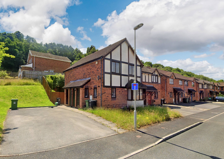 2 bedroom terraced house to rent - Photo 5