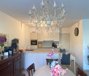 Appartement te huur in Genk voor € 960 met 2 slaapkamers - Photo 5