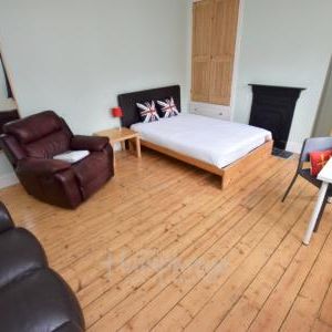 Colwyn Road, Abington, Northampton, NN1 - Photo 1
