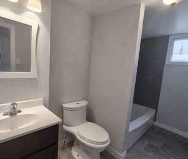 For Lease - 184 Simcoe Street Unit# 2, London East, Ontario - Photo 6