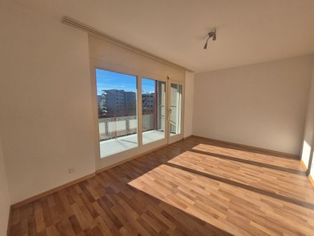 VISSIGEN - 2.5PCES AVEC GRAND BALCON - Photo 2