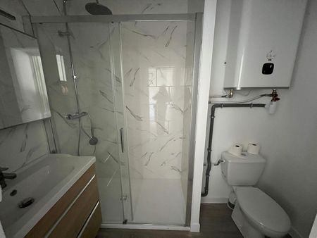 Location Appartement 2 pièces 36m² - Photo 4