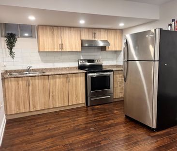 For Lease - 5151 Nestling Grove, Mississauga, Ontario - Photo 4