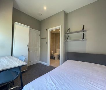 5 bedroom terraced house to rent - Photo 5