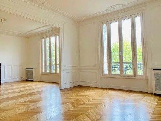 Tout savoir sur cet appartement dans le quartier Ecole Militaire, à Paris 7ème - Photo 1
