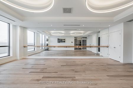 317 36 Brentcliffe Road - Photo 2