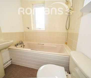 Landen Court, Finchampstead Road, Wokingham, RG40 - Photo 3