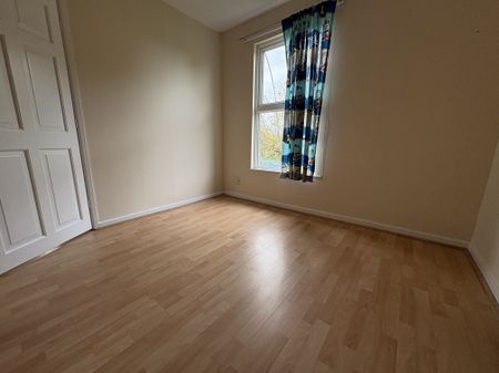 High Street, Ely, Sutton - Photo 2