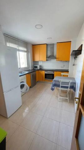 Alquiler de piso en Calle San Crispín, 1 - Photo 4