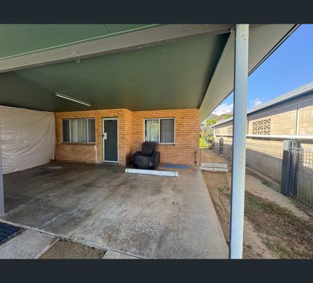 1/67 Edington Street, Berserker, Qld 4701 - Photo 1