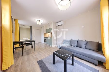 Location Appartement 1 pièce 25m² LA TRONCHE 38700 - Photo 2