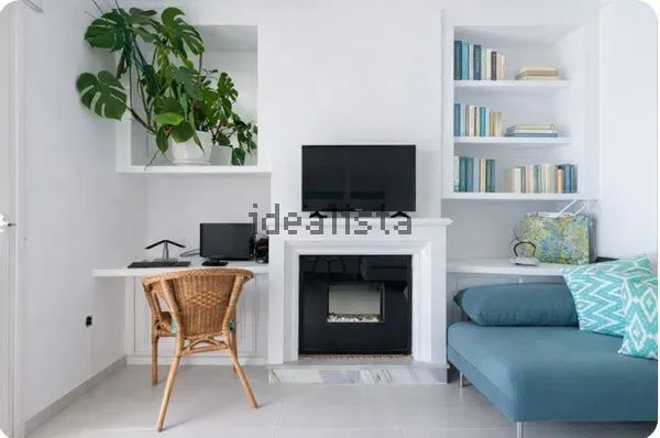 Alquiler de chalet adosado en Calle Escudero - Photo 1